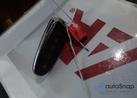 2019 Ford Escape Se z USA, uszkodzony, nr VIN 1FMCU0GDXKUB95901